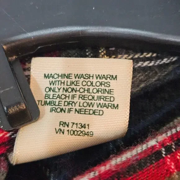 L.L. Bean Scotch Plaid Rob and Belt, Size XL - Picture 7 of 8